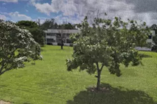 218 Windsor J, West Palm Beach, FL 33417 - Photo 17