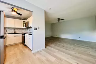 260 Dorchester K, West Palm Beach, FL 33417 - Photo 3