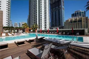 1080 Brickell Ave, Miami, FL 33131 - Photo 15