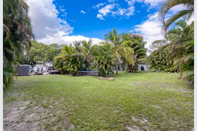 13834 Persimmon Boulevard, Royal Palm Beach, FL 33411 - Photo 37