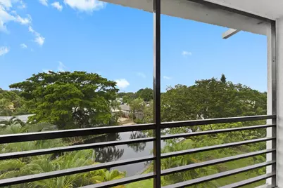 112 Royal Park Drive, Unit #4B, Oakland Park, FL 33309 - Photo 3