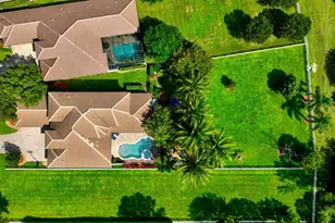 9110 Equus Cir, Boynton Beach, FL 33472 - Photo 13