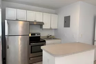 709 SW 13th Ave, Fort Lauderdale, FL 33312 - Photo 7