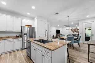 1056 Community Dr, Jupiter, FL 33458 - Photo 3