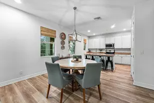 1056 Community Dr, Jupiter, FL 33458 - Photo 13