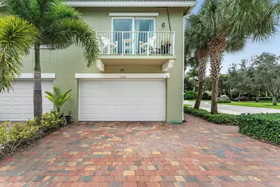 1056 Community Drive, Jupiter, FL 33458 - Photo 31