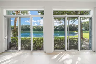 106 Palm Bay Drive, Unit #B, Palm Beach Gardens, FL 33418 - Photo 7