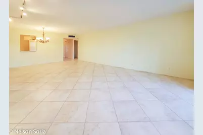 6650 S Oriole Boulevard, Unit #4010, Delray Beach, FL 33446 - Photo 11