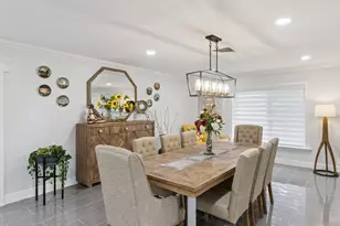 1950 Foxhollow Dr E, Auburndale, FL 33823 - Photo 9