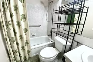 384 Tilford R, Deerfield Beach, FL 33442 - Photo 15