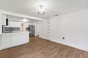 1204 NW 70th St, Miami, FL 33147 - Photo 7