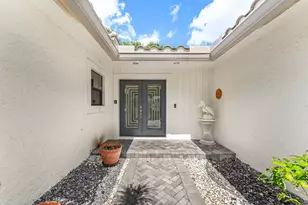 30 Hampshire Ln, Boynton Beach, FL 33436 - Photo 5