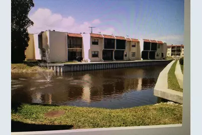 2050 Oleander Boulevard, Unit #2105, Fort Pierce, FL 34950 - Photo 3