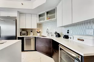 7235 Promenade Dr, Boca Raton, FL 33433 - Photo 5