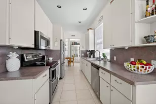 162 E Hampton Way, Jupiter, FL 33458 - Photo 9