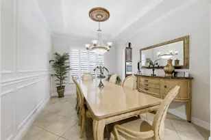 12293 Aviles Cir, Palm Beach Gardens, FL 33418 - Photo 11