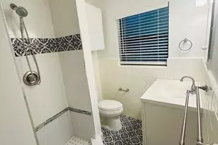 555 Banyan Tree Ln, Delray Beach, FL 33483 - Photo 5