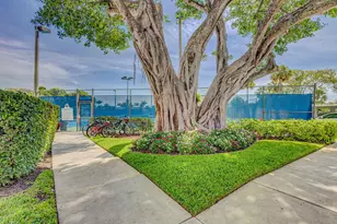 318 Oak Harbour Dr, Juno Beach, FL 33408 - Photo 25