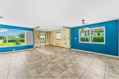 6788 Bayshore Drive, Lake Worth, FL 33462 - Photo 13