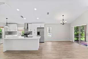 2022 Bonisle Cir, Riviera Beach, FL 33418 - Photo 3