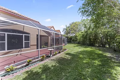 2022 Bonisle Circle, Riviera Beach, FL 33418 - Photo 31