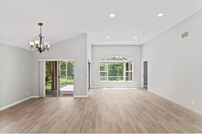 2022 Bonisle Circle, Riviera Beach, FL 33418 - Photo 5
