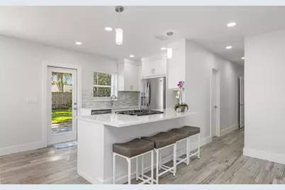 702 S 12th Street, Lantana, FL 33462 - Photo 3