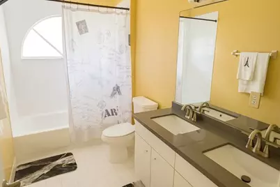 7228 Chesapeake Circle, Boynton Beach, FL 33436 - Photo 19