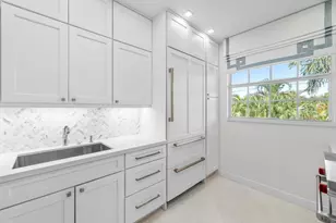 127 Peruvian Ave, Palm Beach, FL 33480 - Photo 11
