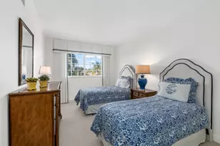 127 Peruvian Ave, Palm Beach, FL 33480 - Photo 35