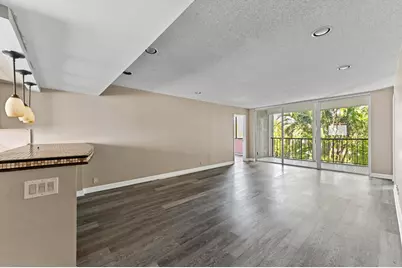 4080 Tivoli Court, Unit #202, Lake Worth, FL 33467 - Photo 7