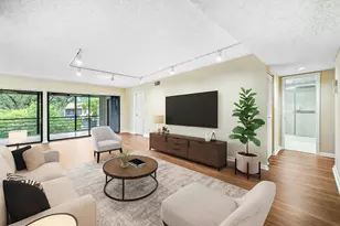 5750 Fairway Park Ct, Boynton Beach, FL 33437 - Photo 1