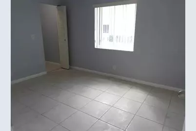 3560 Pine Needle Drive, Unit #D1, Greenacres, FL 33463 - Photo 7