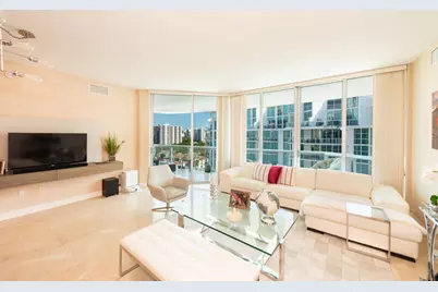 3131 NE 188th Street, Unit #1-1105, Aventura, FL 33180 - Photo 7