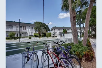 2800 Indian River Boulevard, Unit #F8, Vero Beach, FL 32960 - Photo 23