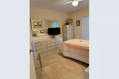 3402 Cynthia Lane, Unit #201, Lake Worth Beach, FL 33461 - Photo 9