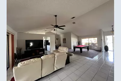 9775 Sun Pointe Drive, Boynton Beach, FL 33437 - Photo 7