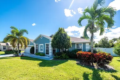 6876 Bronte Circle, Port Saint Lucie, FL 34952 - Photo 9