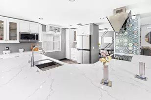 3527 Stratton Ln, Boynton Beach, FL 33436 - Photo 7