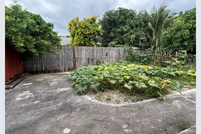 2699 Summit Boulevard, West Palm Beach, FL 33406 - Photo 21