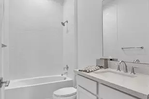 10050 Regency Wy, Palm Beach Gardens, FL 33412 - Photo 39