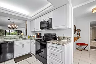 5153 Oakhill Ln, Delray Beach, FL 33484 - Photo 7