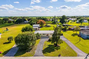 1732 SE Ave J, Belle Glade, FL 33430 - Photo 5