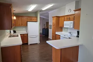 8394 Delphinium Ct, Port Saint Lucie, FL 34952 - Photo 11