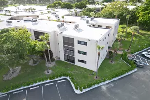 5100 Las Verdes Cir, Delray Beach, FL 33484 - Photo 23