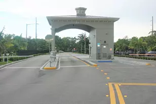 386 Tilford R, Deerfield Beach, FL 33442 - Photo 61