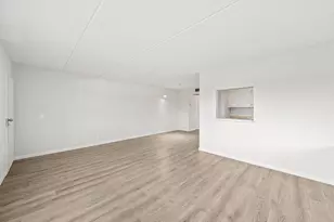 300 Village Green Cir S, Palm Springs, FL 33461 - Photo 5