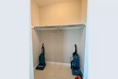 15590 Hawker Lane, Wellington, FL 33414 - Photo 9