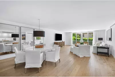 100 Worth Avenue, Unit #220, Palm Beach, FL 33480 - Photo 3