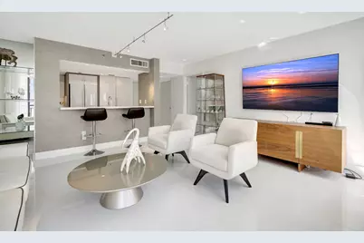 540 Brickell Key Drive #919, Miami, FL 33131 - Photo 9
